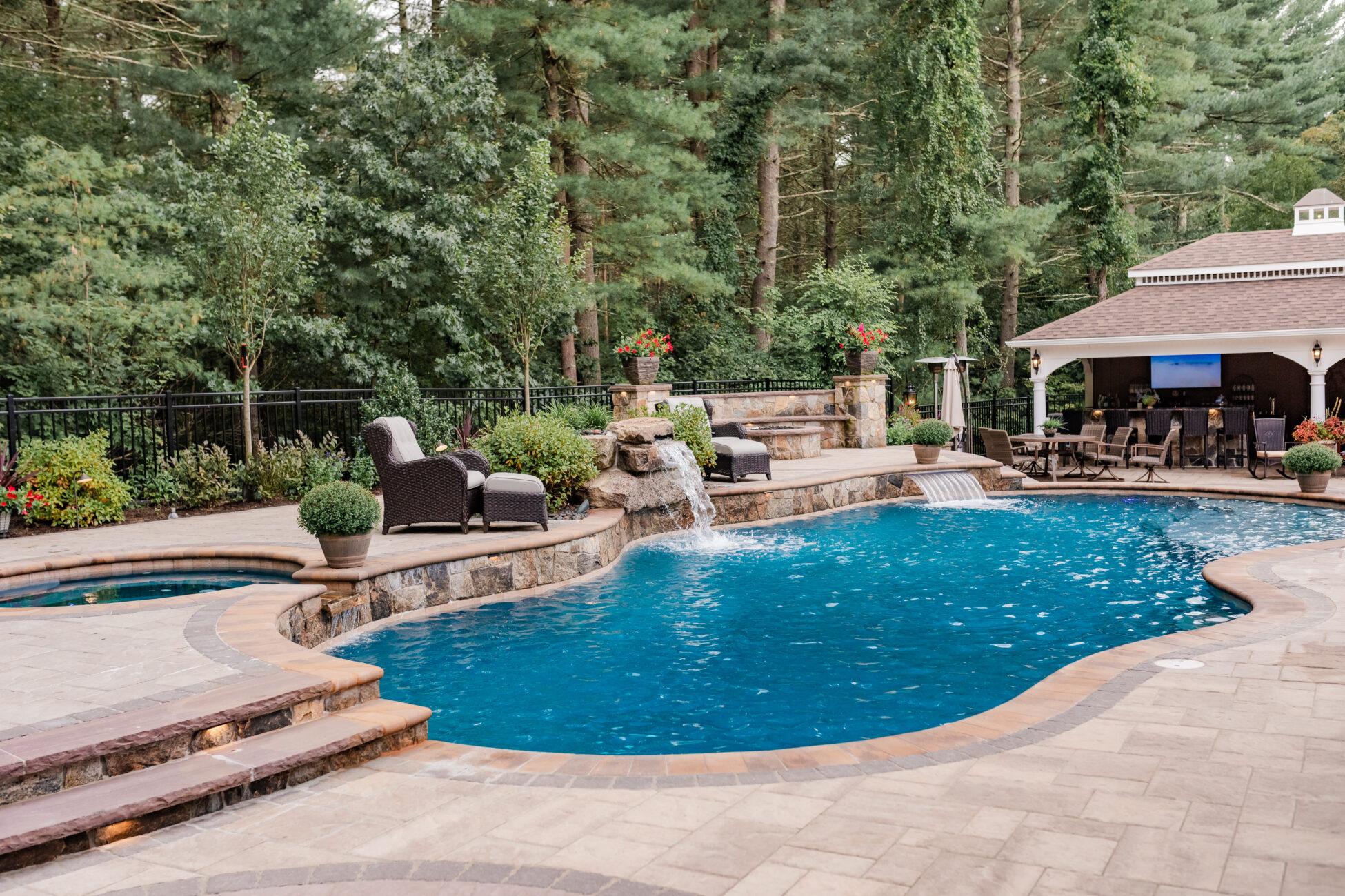 swimming pool landscaping