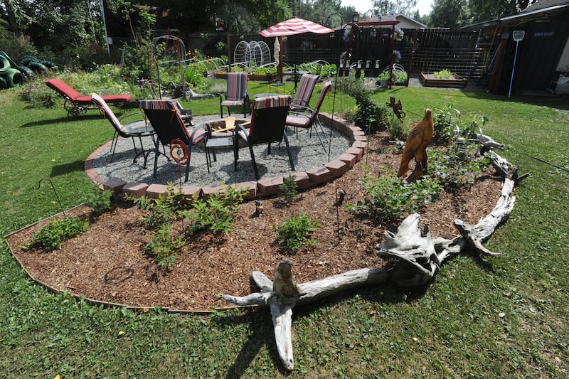 yard art
